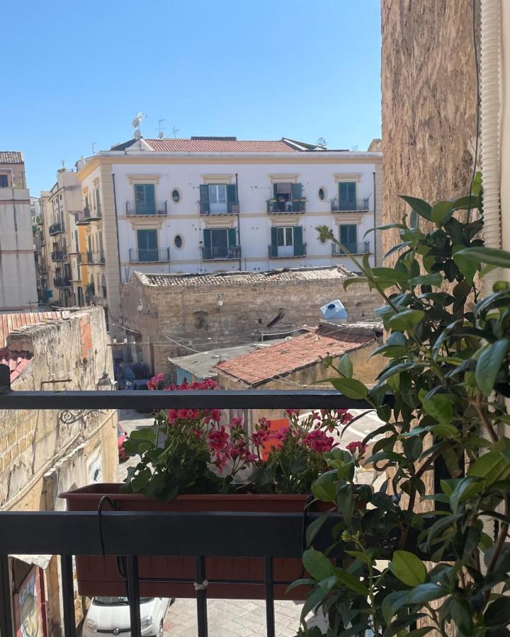 Shallah Apartment Nel Cuore Del Centro Storico Di Παλέρμο Εξωτερικό φωτογραφία